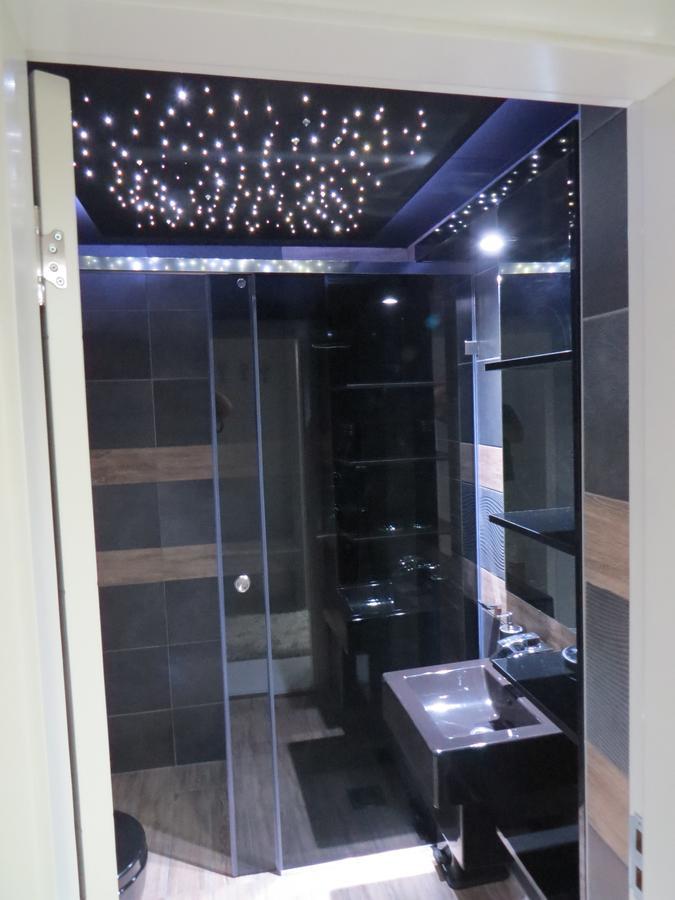 Grey Apartment Nis Exterior foto