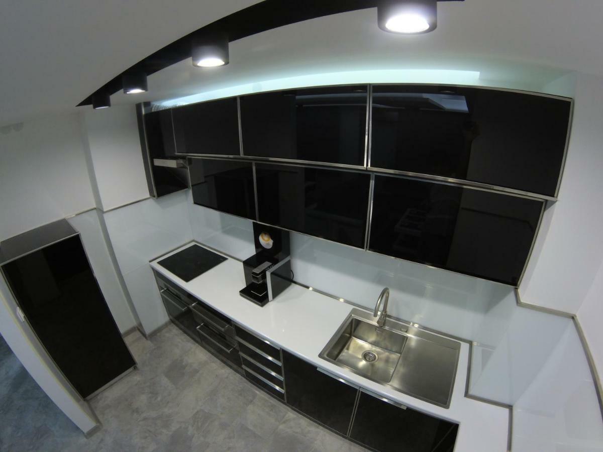 Grey Apartment Nis Exterior foto