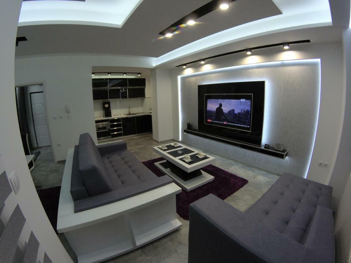 Grey Apartment Nis Exterior foto